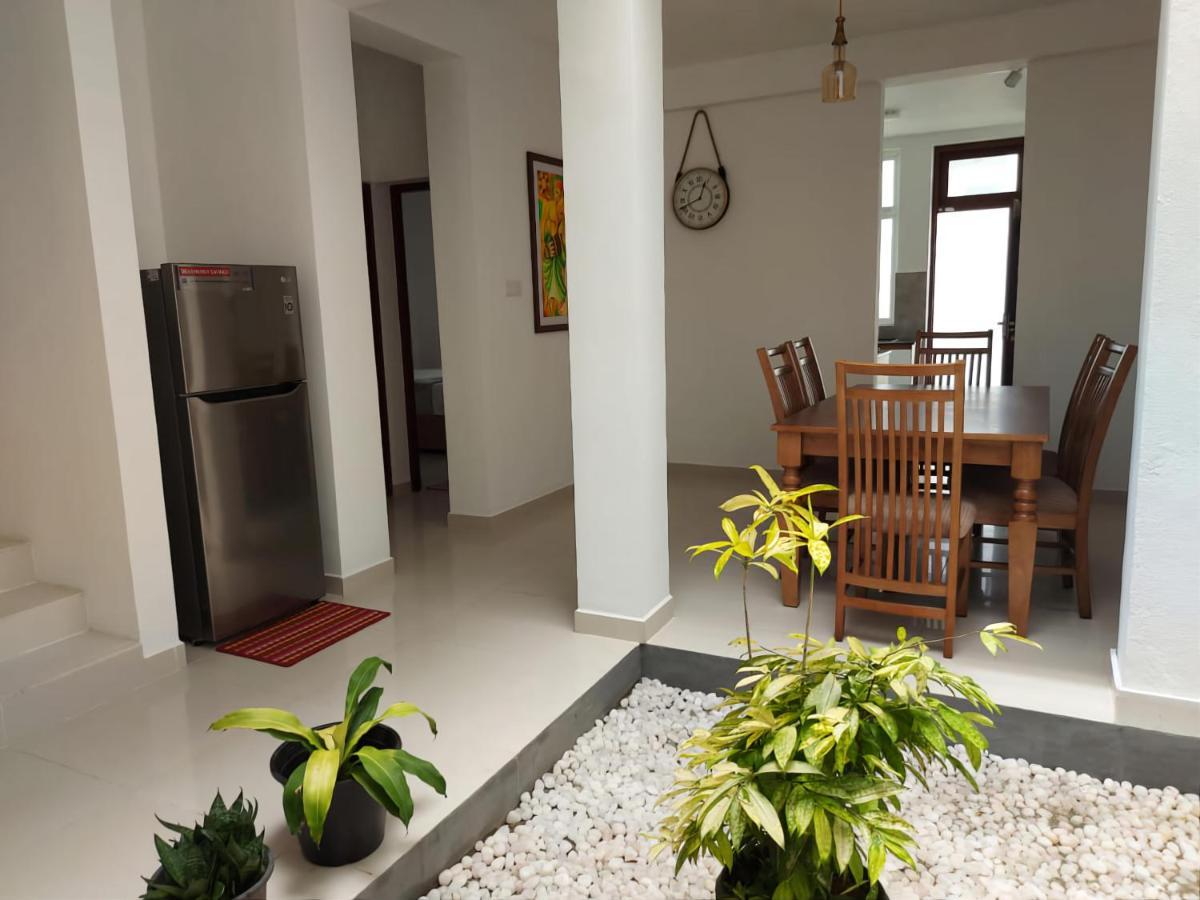 Oesis - Stylish Villa Steps From Historic Galle Fort 外观 照片