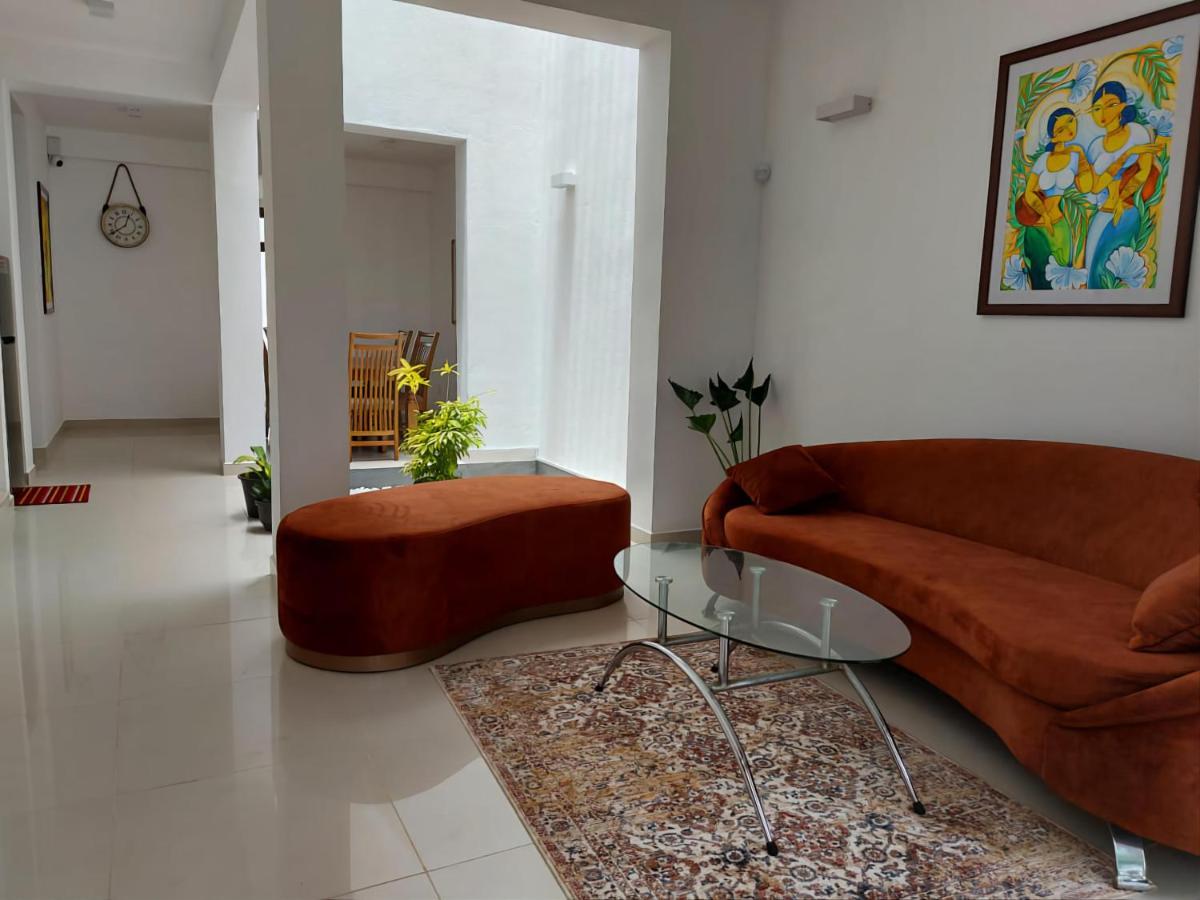 Oesis - Stylish Villa Steps From Historic Galle Fort 外观 照片