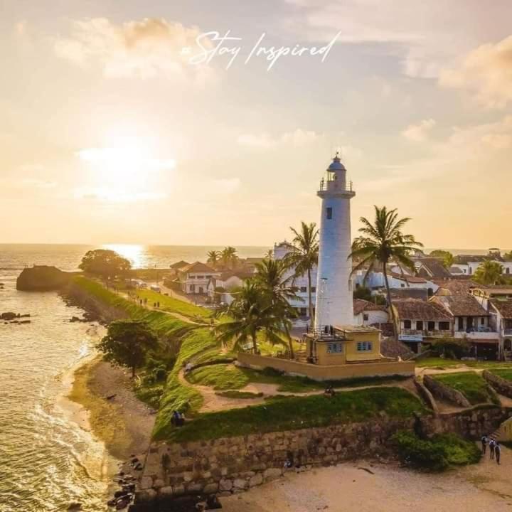 Oesis - Stylish Villa Steps From Historic Galle Fort 外观 照片